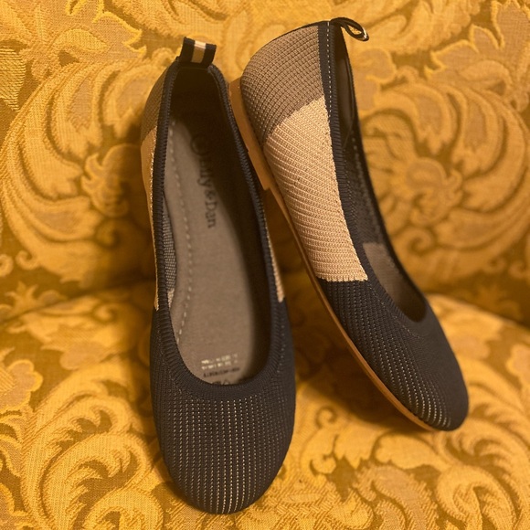 Lily & Dan Flats - Picture 4 of 8